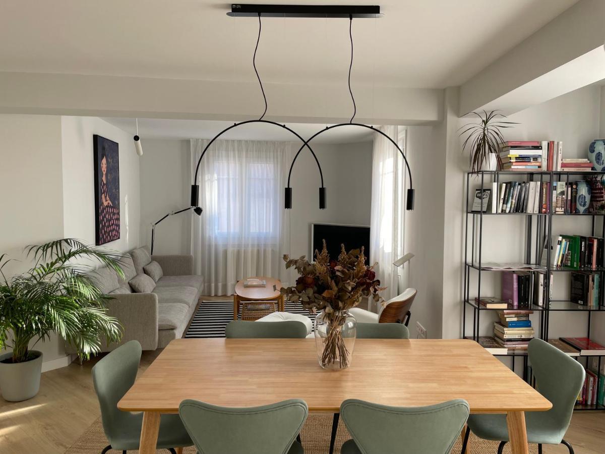 Burgos Senorial By Exclusive Burgos Apartments ภายนอก รูปภาพ