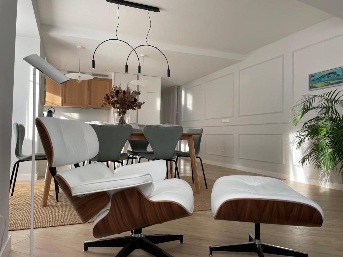 Burgos Senorial By Exclusive Burgos Apartments ภายนอก รูปภาพ