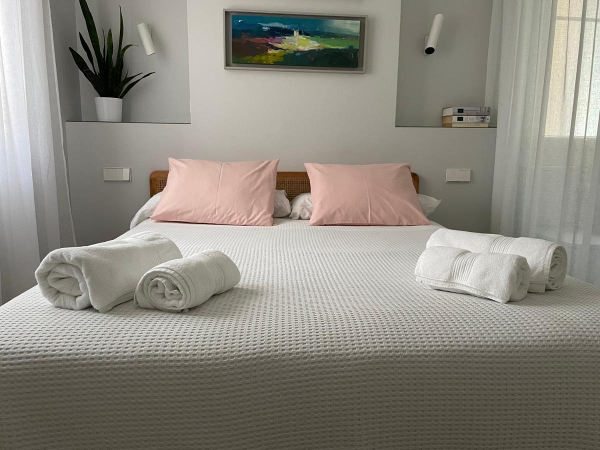 Burgos Senorial By Exclusive Burgos Apartments ภายนอก รูปภาพ
